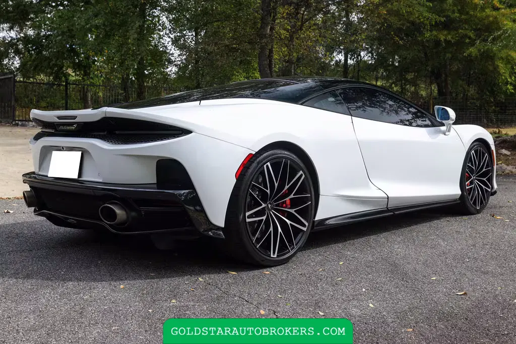 2022 McLaren GT Luxe