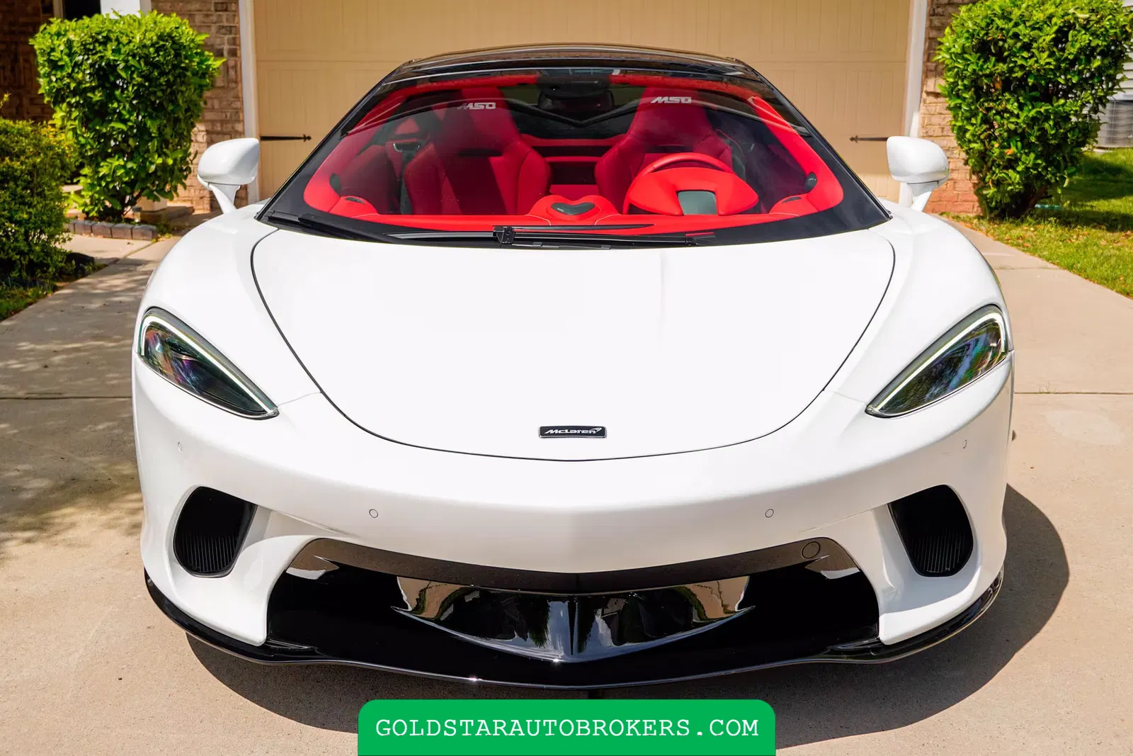 2022 McLaren GT