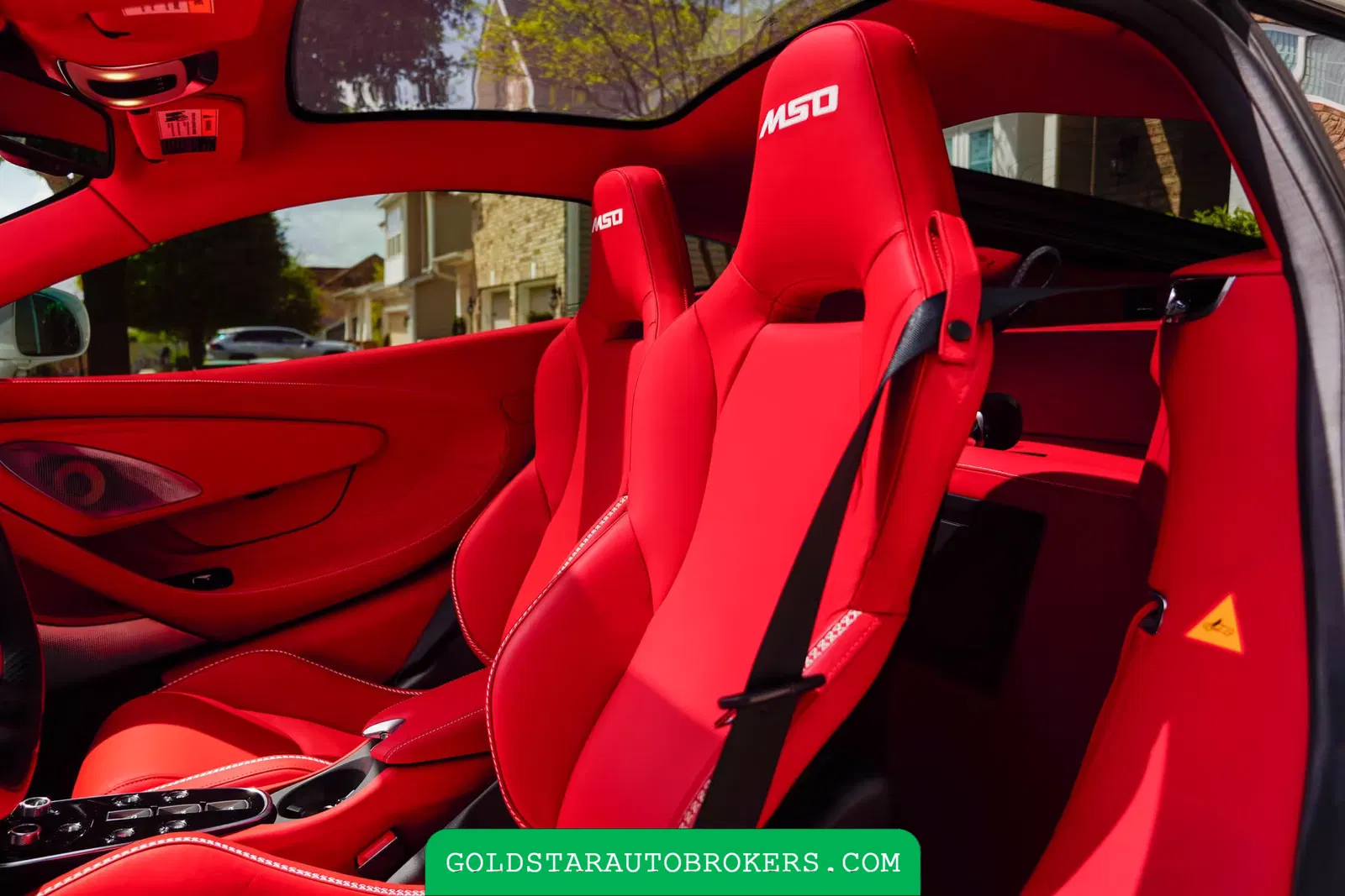 2022 McLaren GT