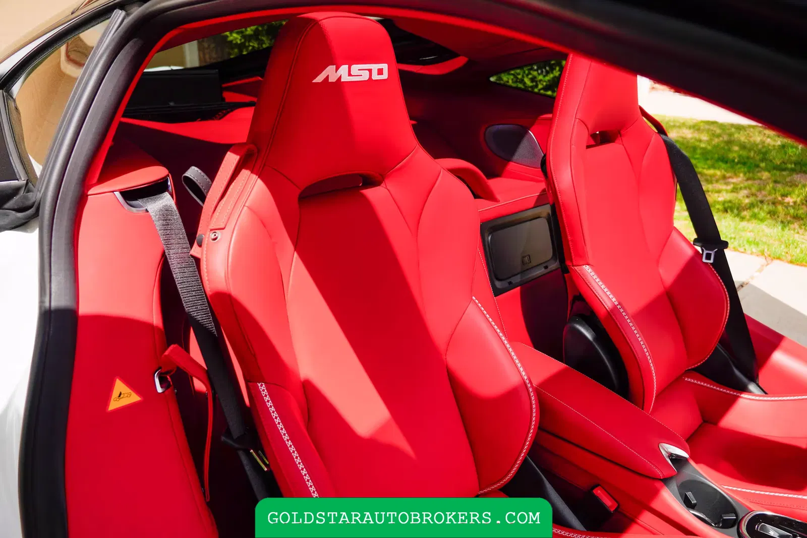 2022 McLaren GT