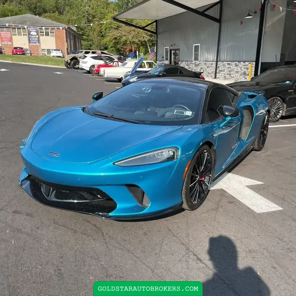 2023 McLaren GT Base