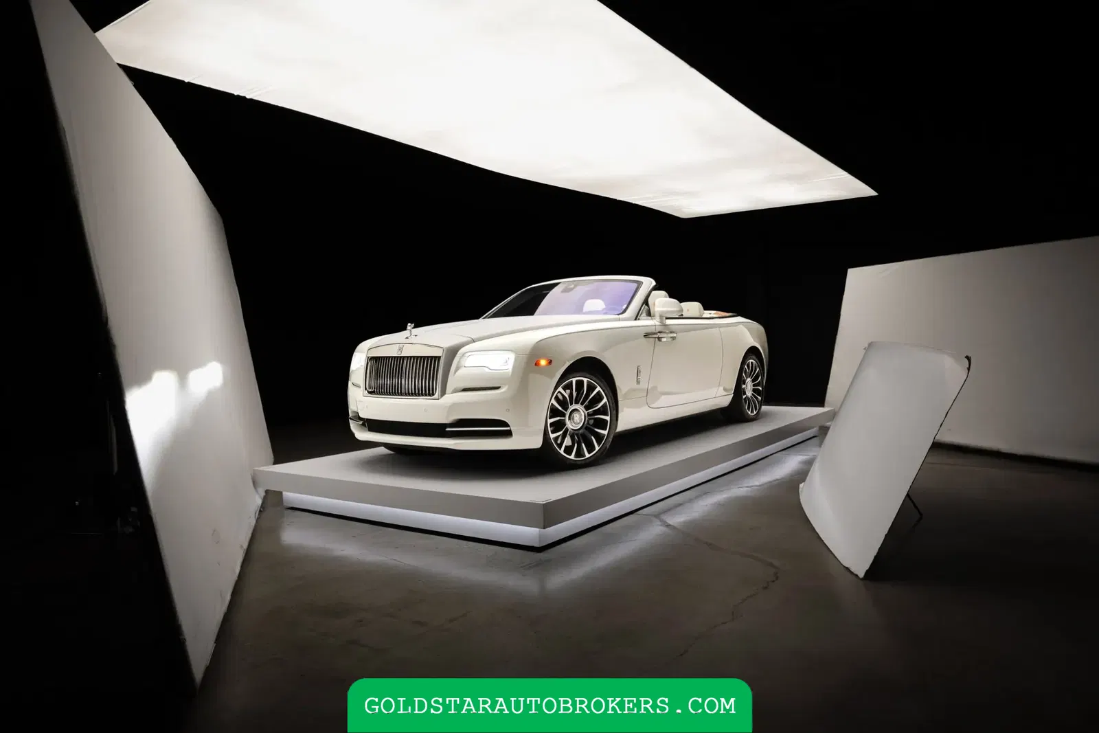 17k-Mile 2018 Rolls-Royce Dawn