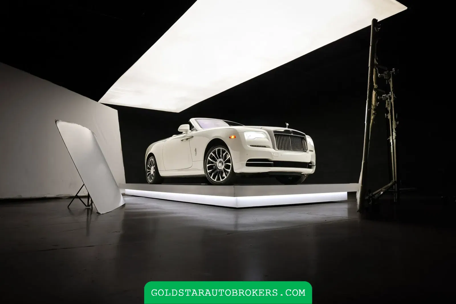 17k-Mile 2018 Rolls-Royce Dawn