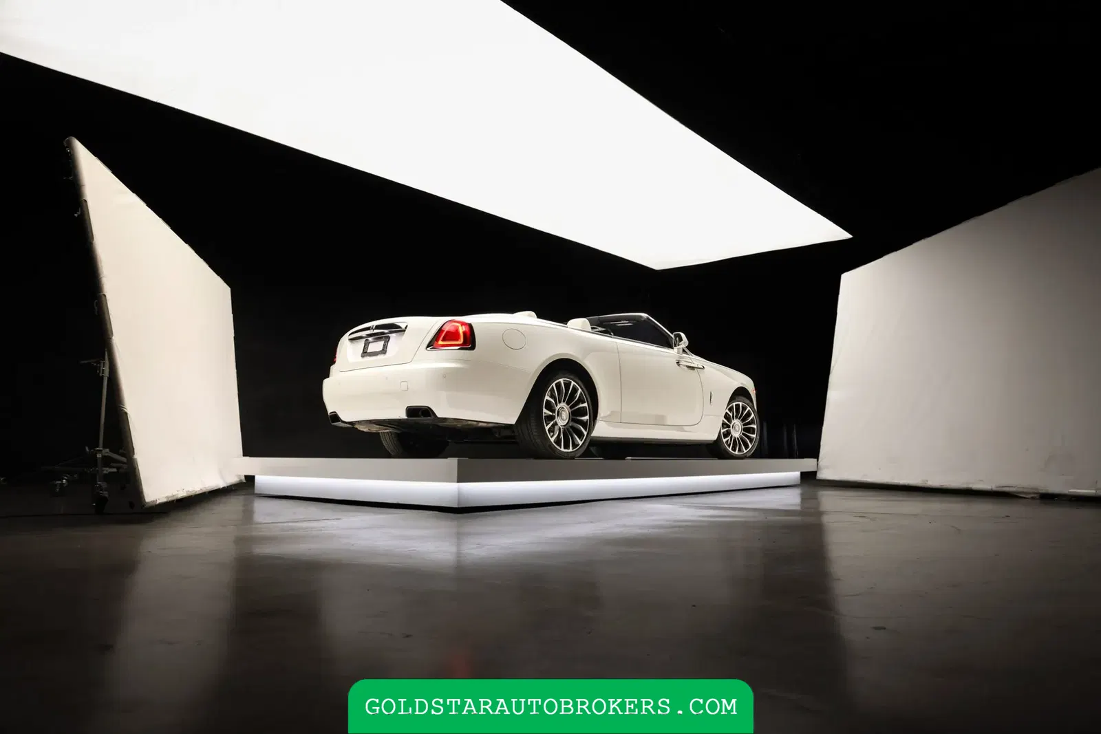 17k-Mile 2018 Rolls-Royce Dawn