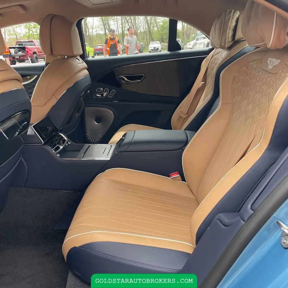 2023 Bentley Flying Spur V8