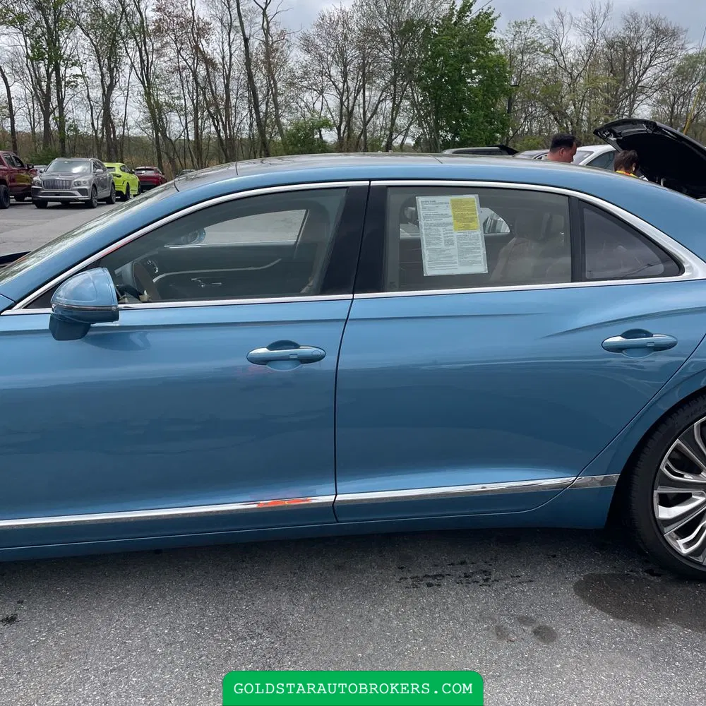 2023 Bentley Flying Spur V8