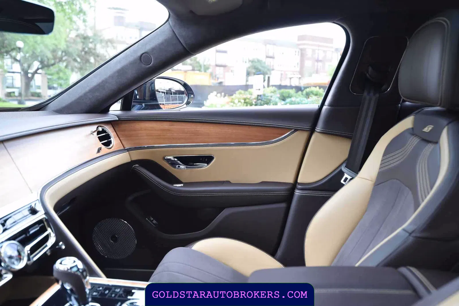 2023 Bentley Flying Spur V8 S