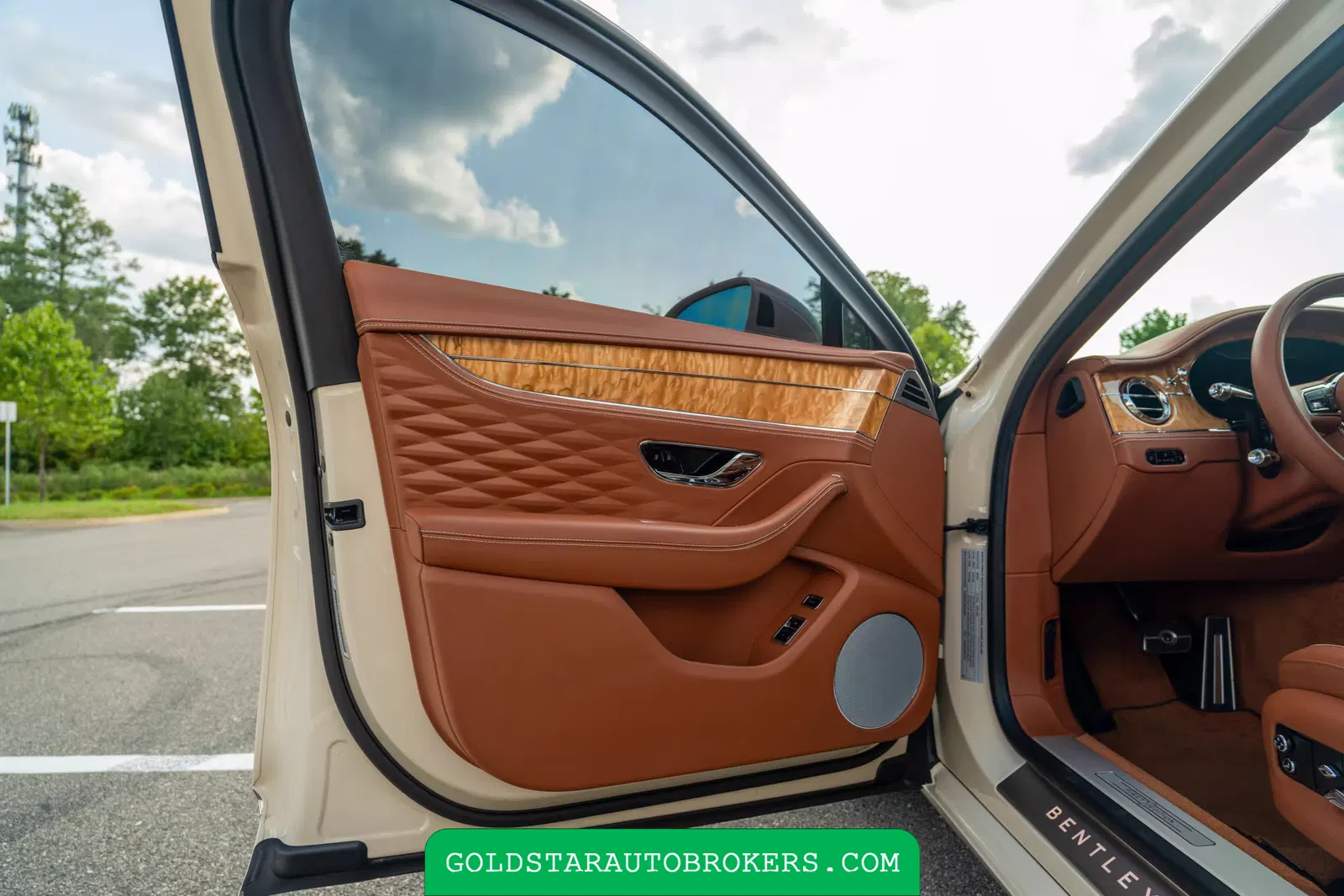 2021 Bentley Flying Spur V8