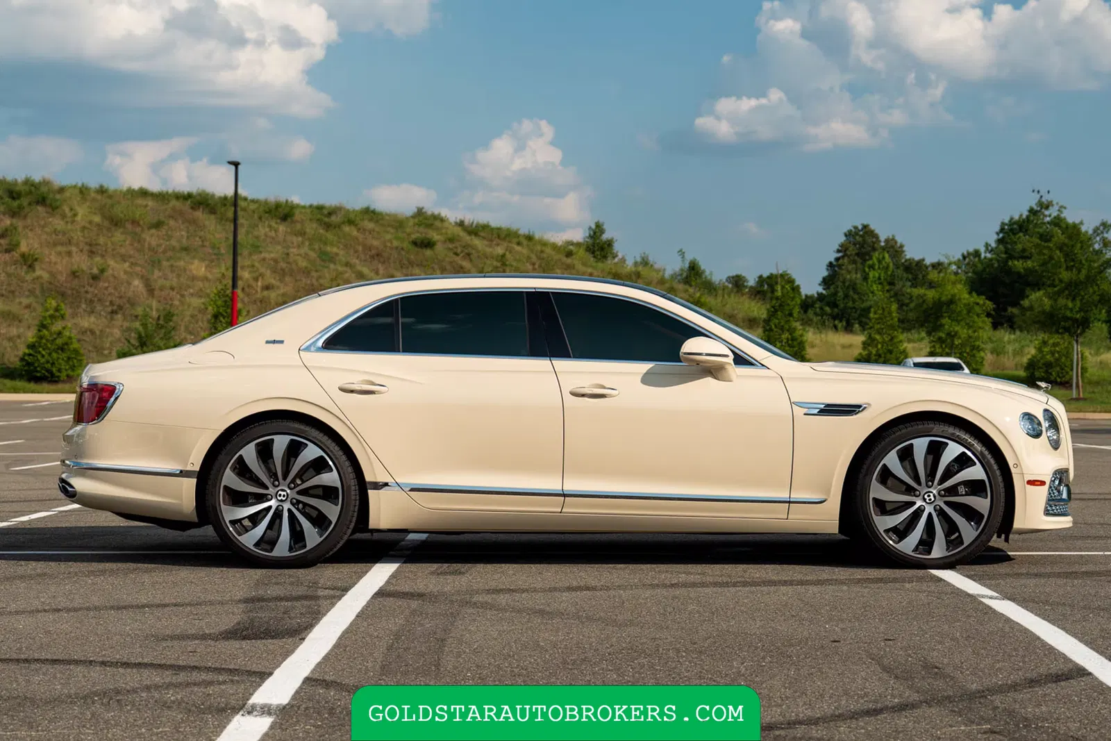 2021 Bentley Flying Spur V8