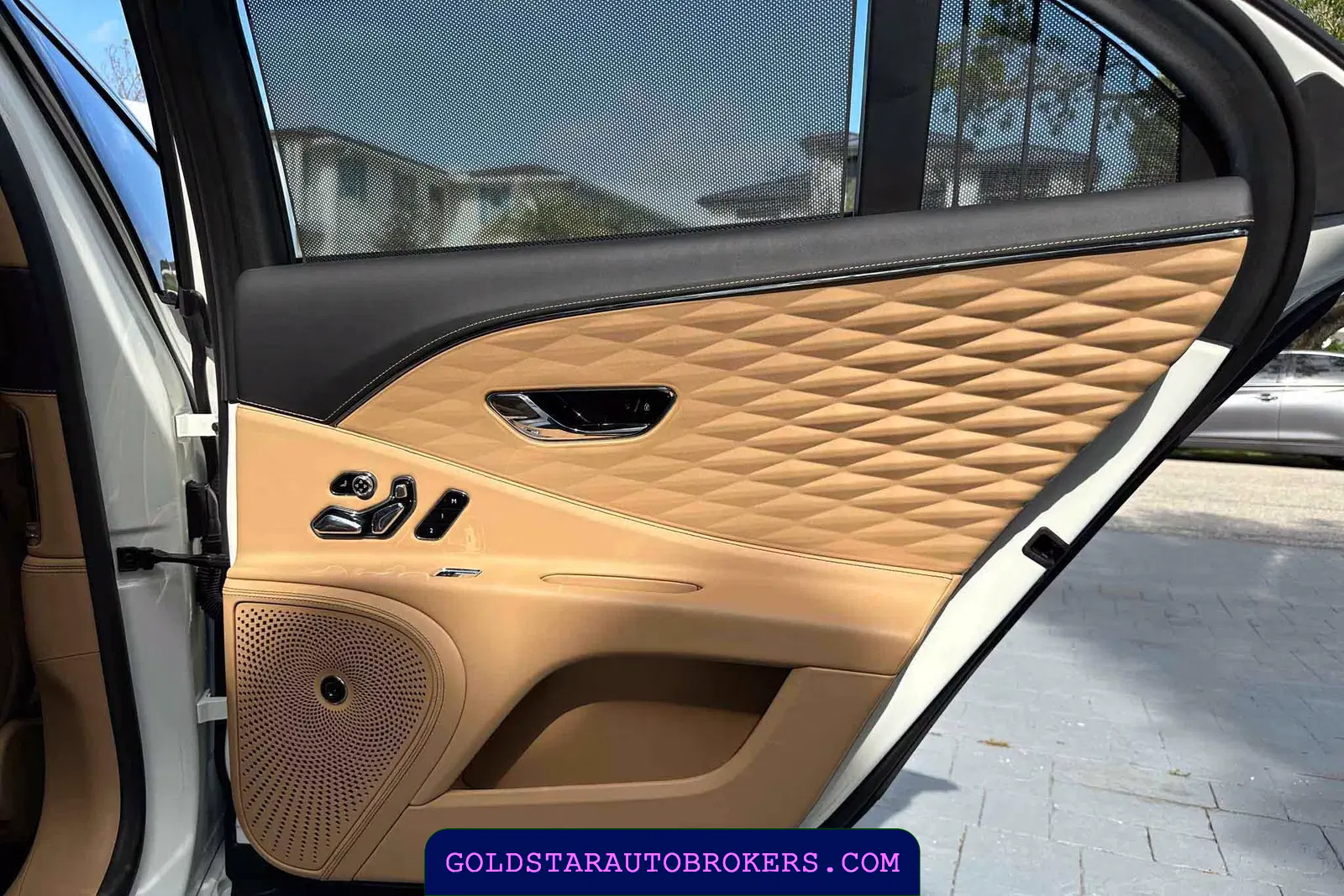 2022 Bentley Flying Spur V8