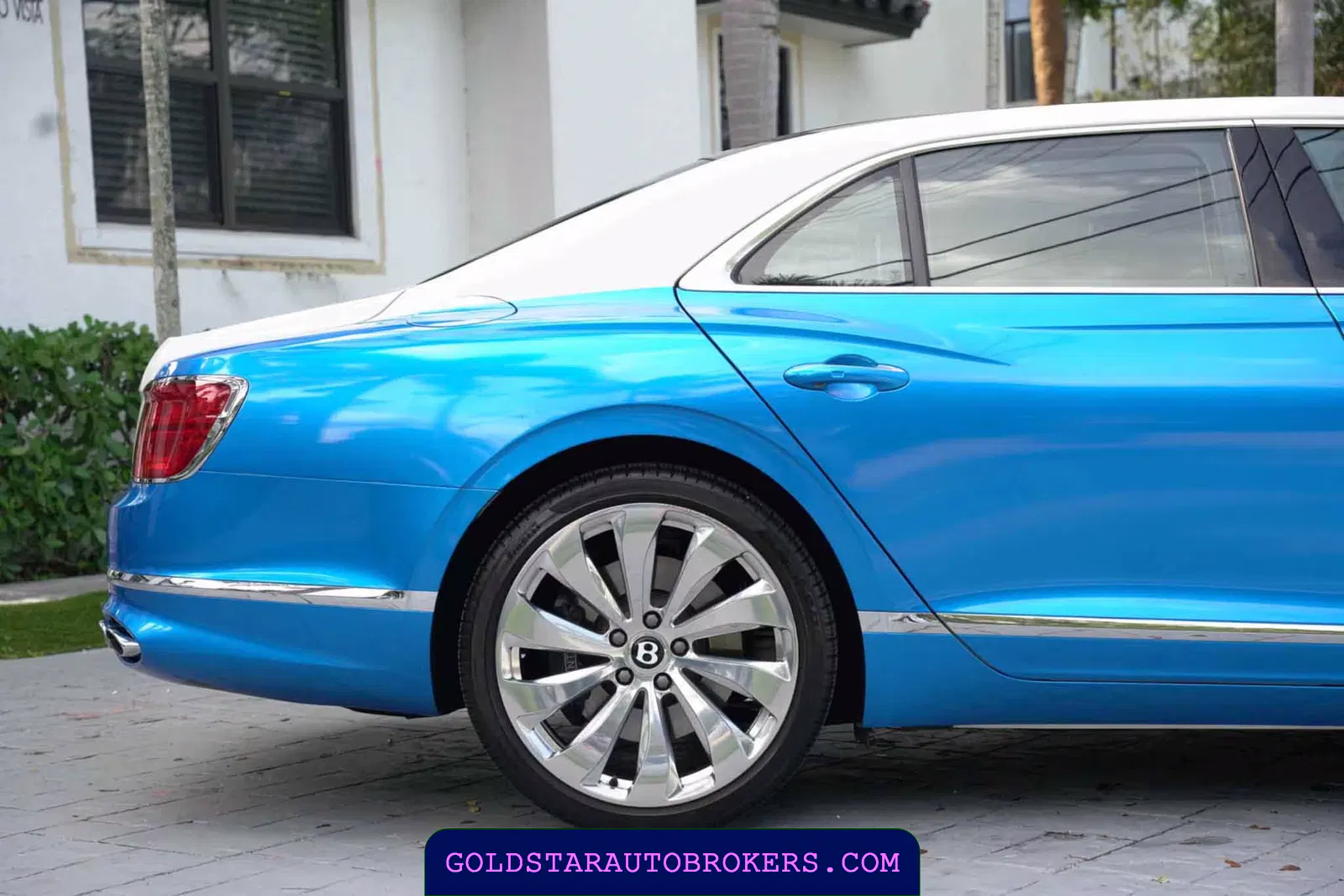 2022 Bentley Flying Spur V8