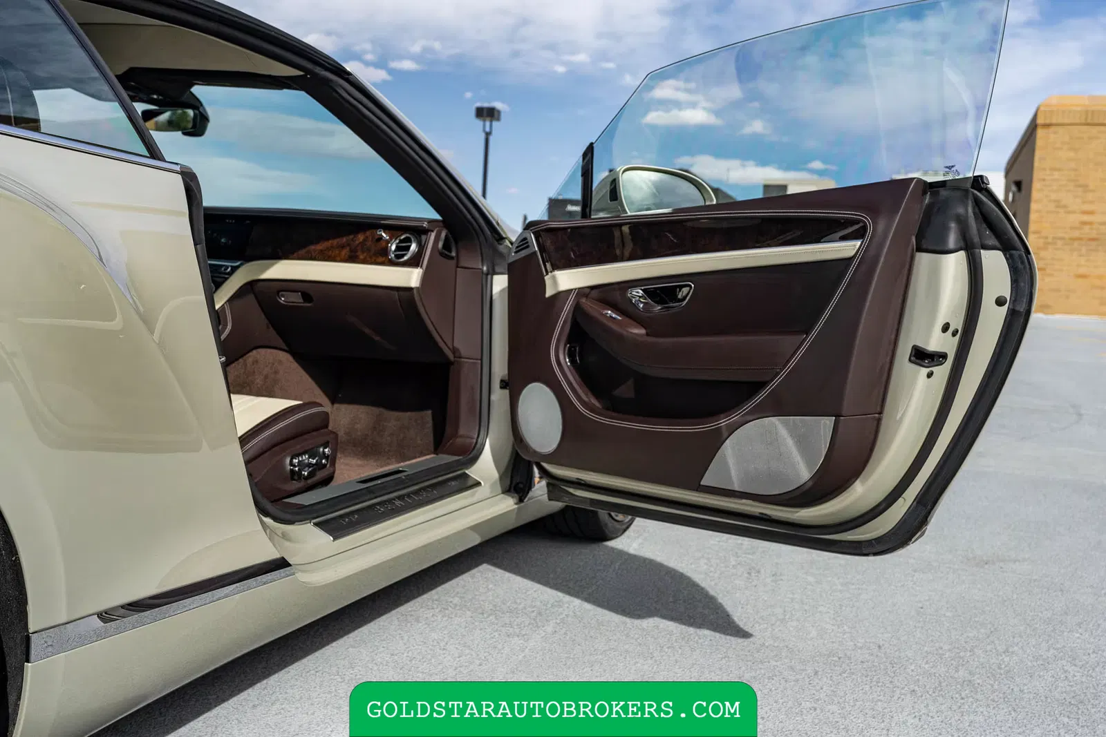2020 Bentley Continental C V8