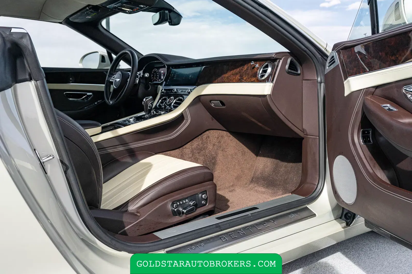 2020 Bentley Continental C V8