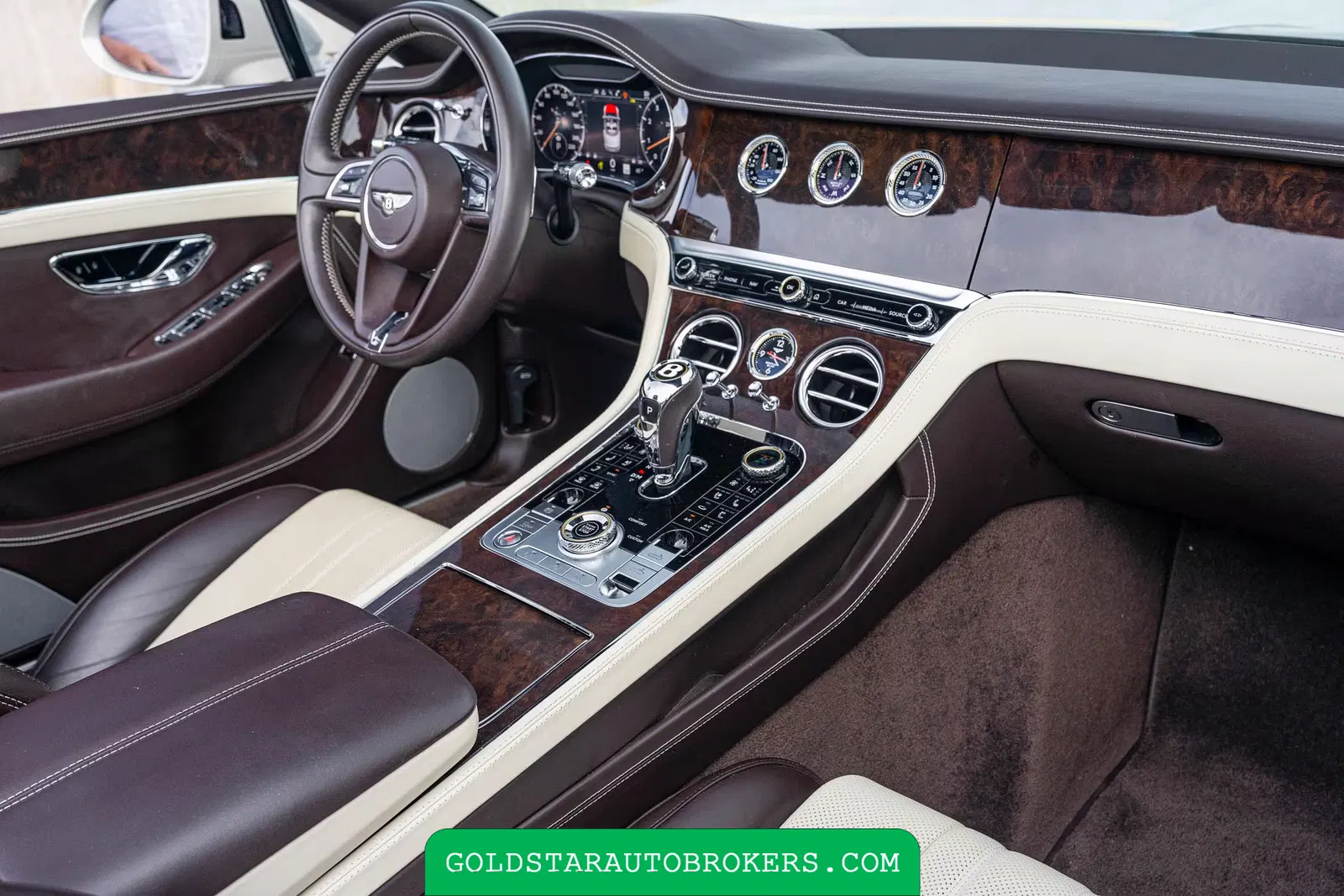 2020 Bentley Continental C V8