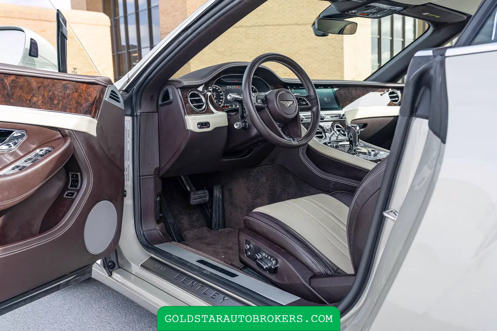 2020 Bentley Continental C V8