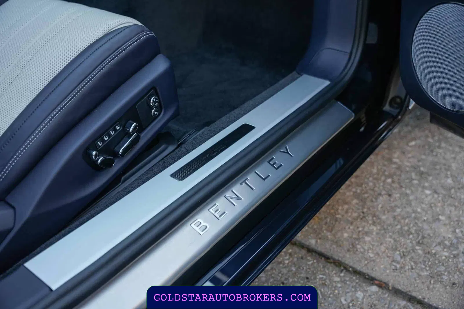 2022 Bentley Continental GTC V8