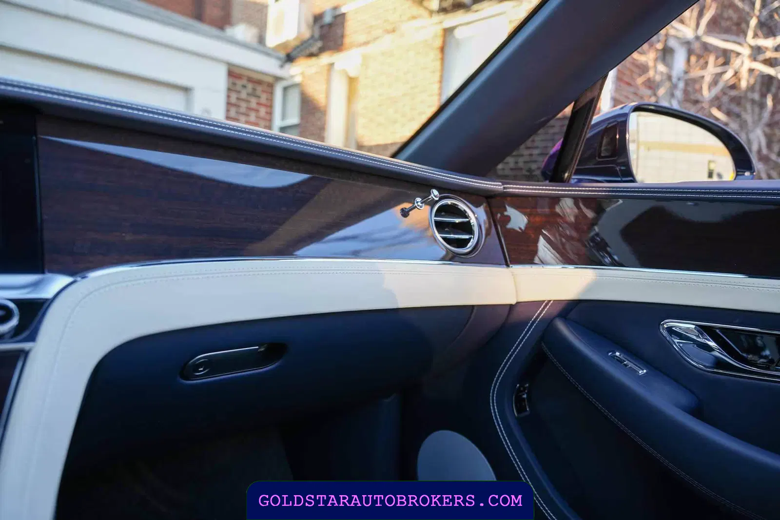 2022 Bentley Continental GTC V8