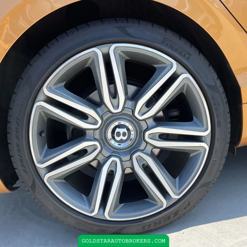 2017 Bentley Flying Spur Base