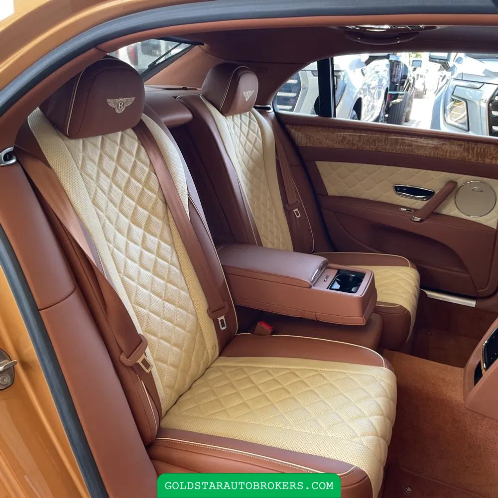 2017 Bentley Flying Spur Base