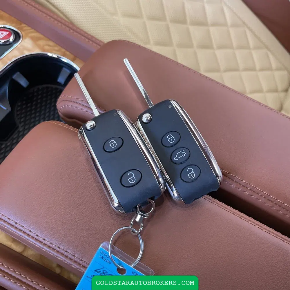2017 Bentley Flying Spur Base
