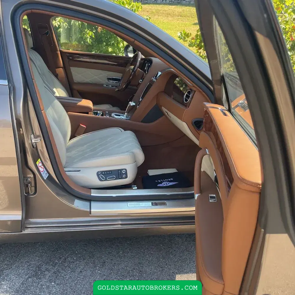 2014 Bentley Flying Spur Base