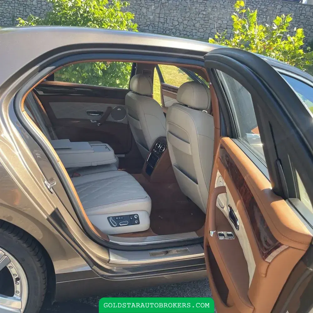 2014 Bentley Flying Spur Base