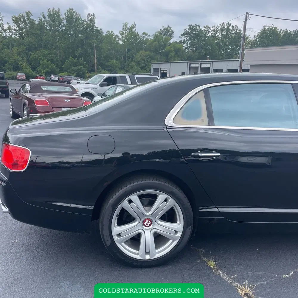2015 Bentley Flying Spur Base