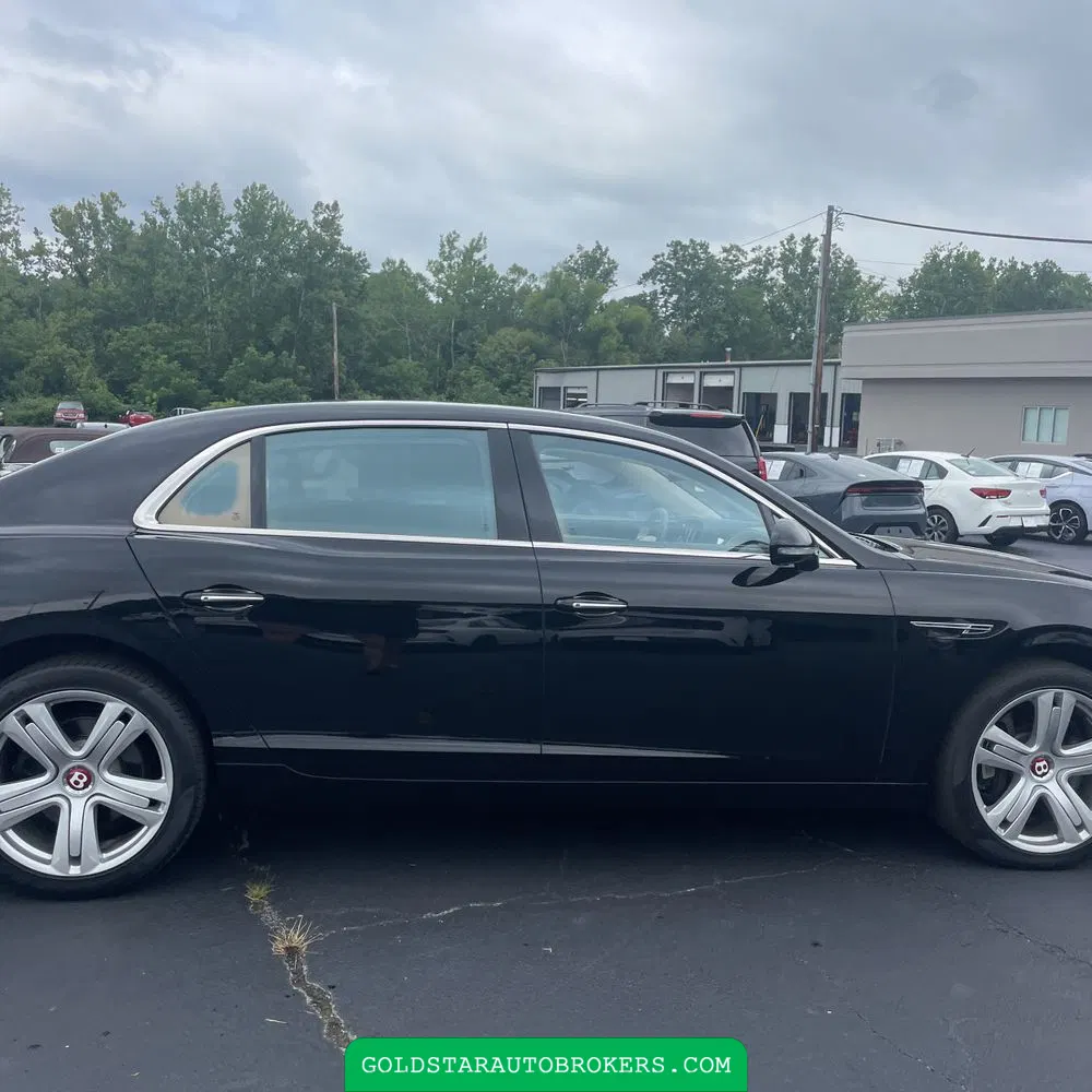 2015 Bentley Flying Spur Base