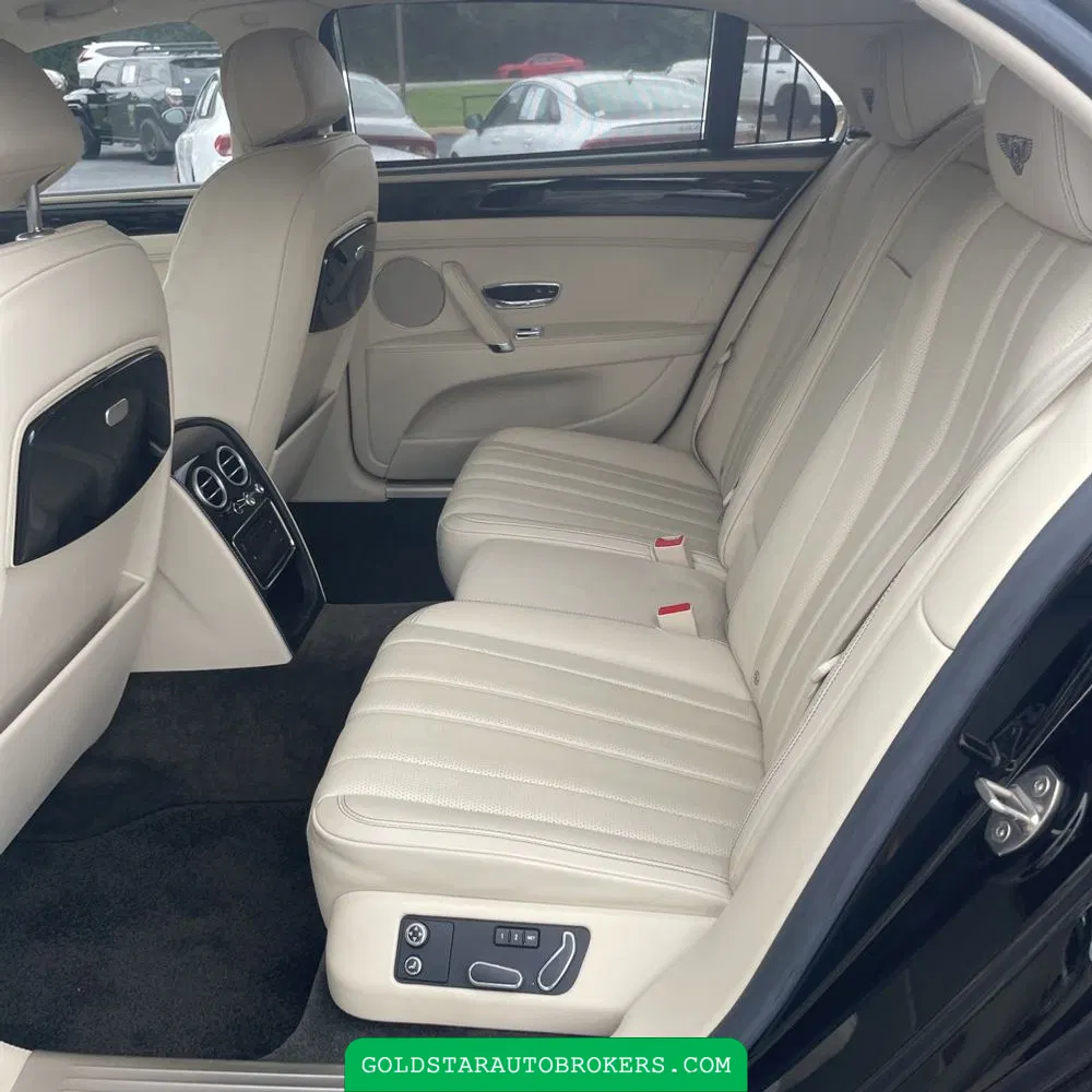 2015 Bentley Flying Spur Base