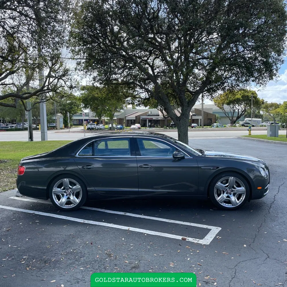 2015 Bentley Flying Spur Base