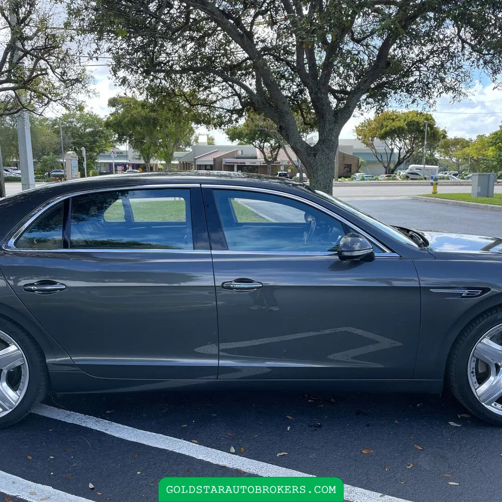2015 Bentley Flying Spur Base