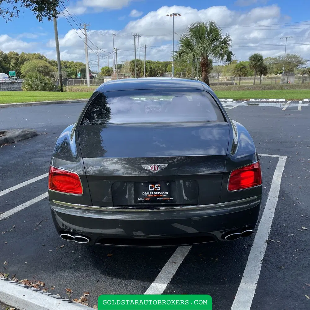 2015 Bentley Flying Spur Base