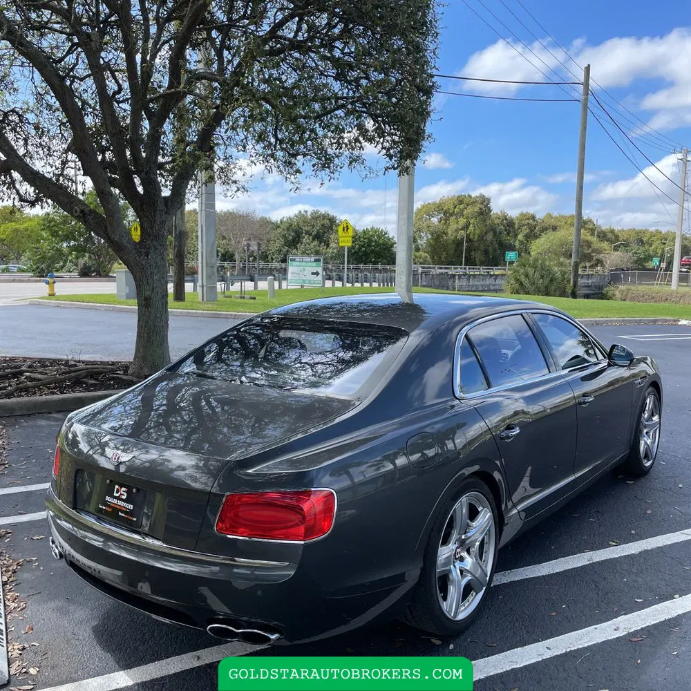 2015 Bentley Flying Spur Base