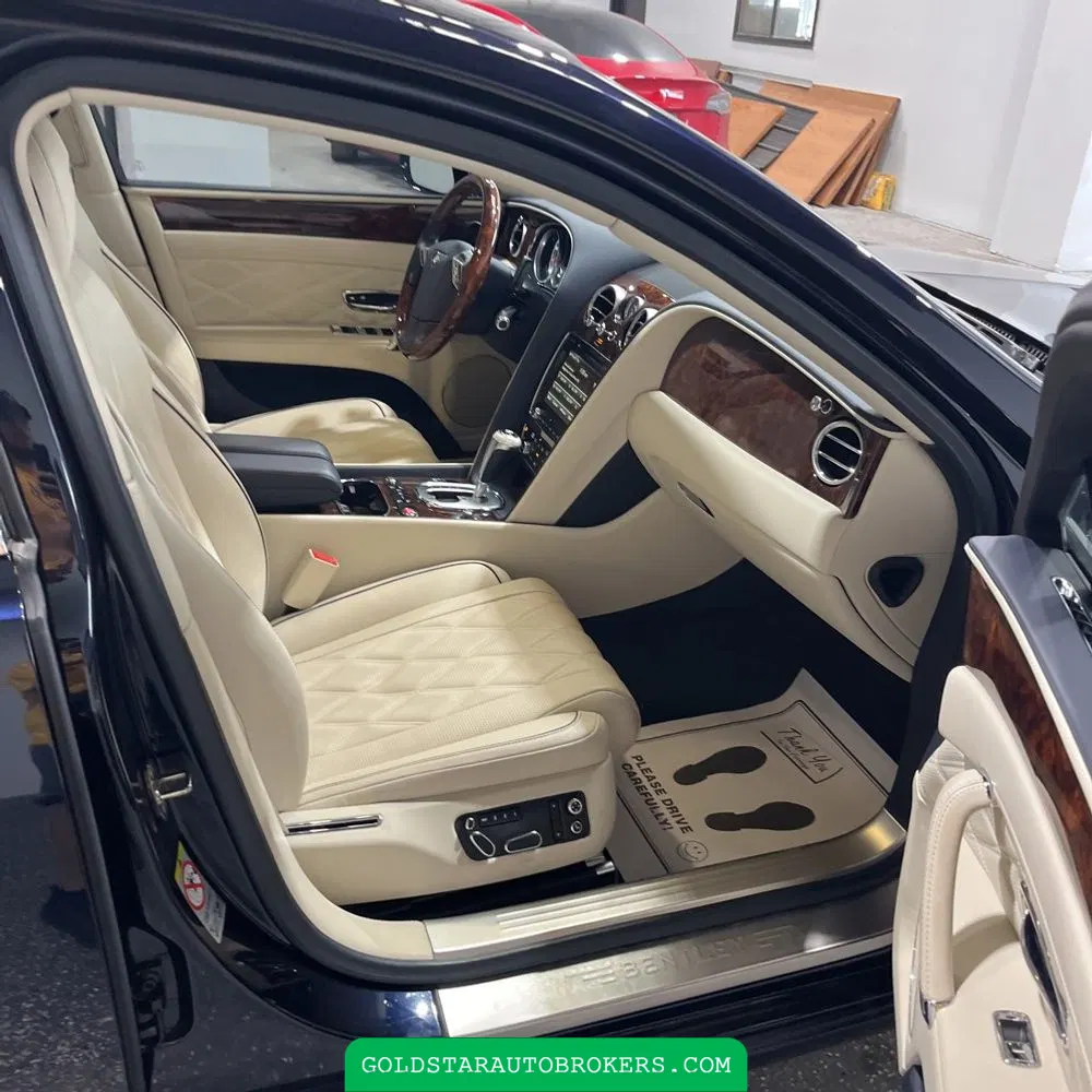 2015 Bentley Flying Spur Base