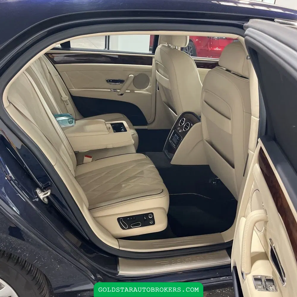 2015 Bentley Flying Spur Base