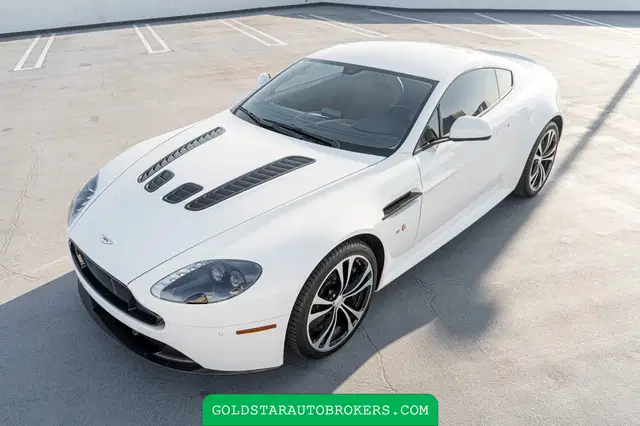 2017 Aston Martin V12 Vantage S 7-Speed