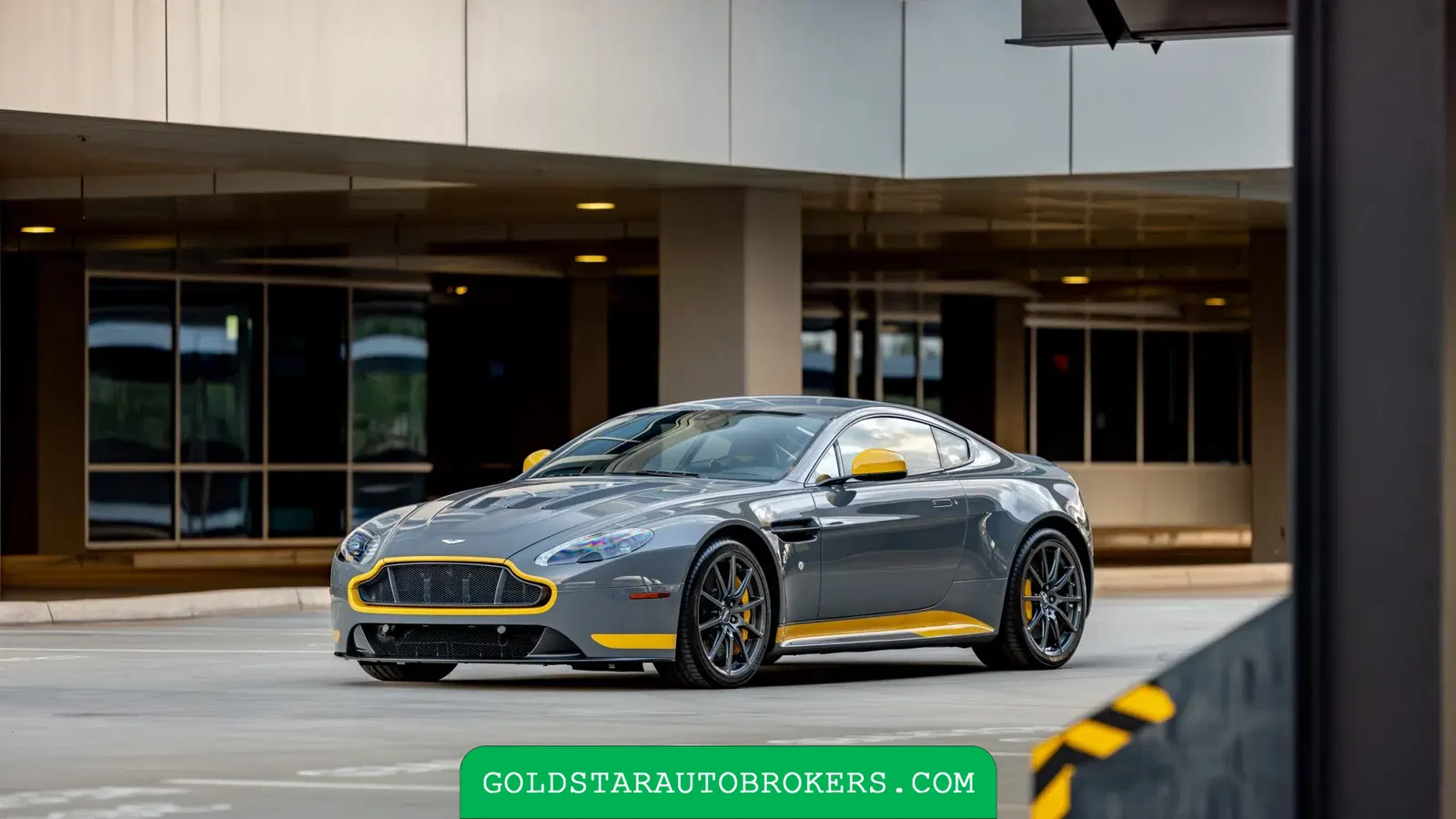 2017 Aston Martin V12 Vantage S 7-Speed