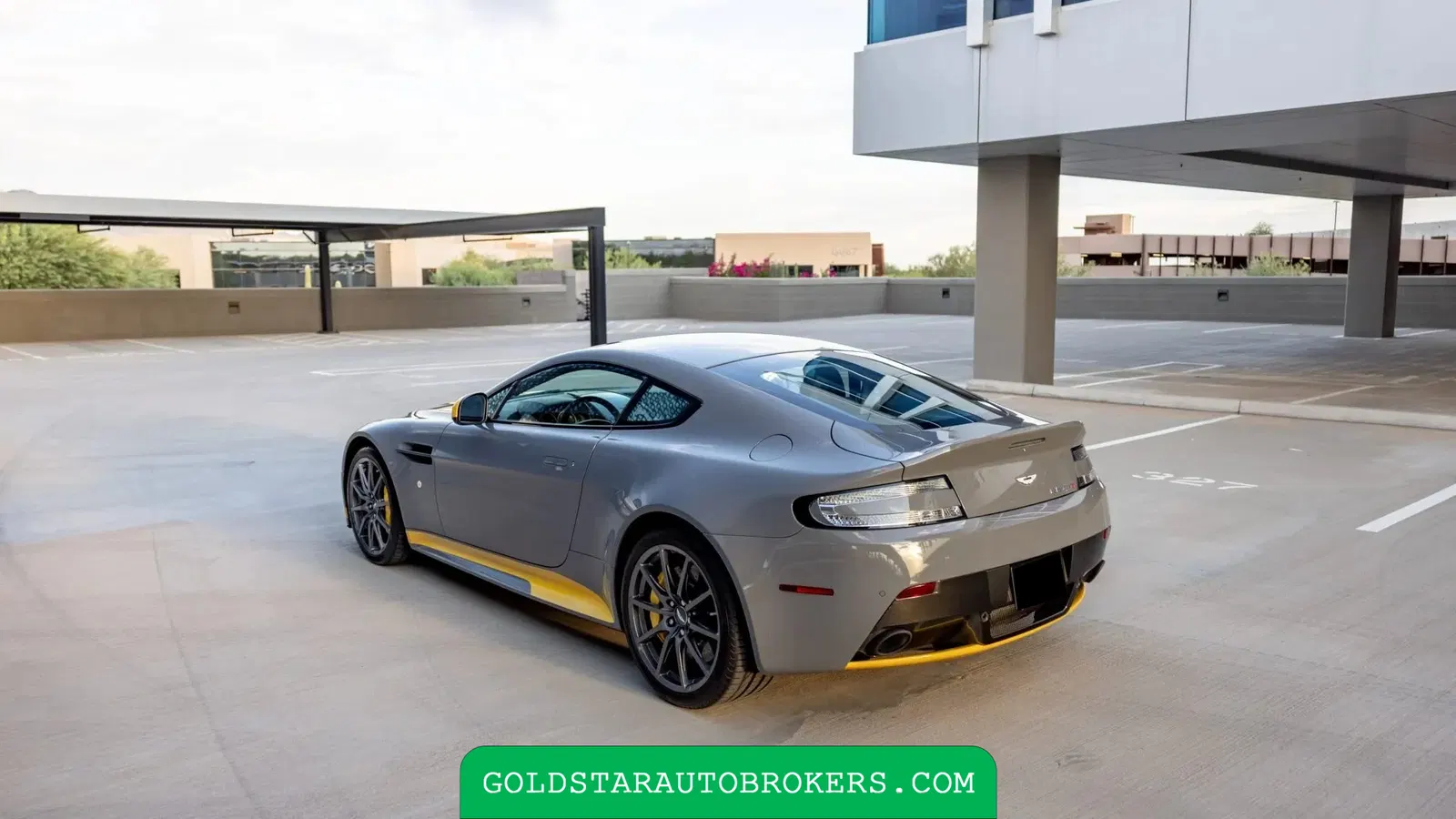 2017 Aston Martin V12 Vantage S 7-Speed