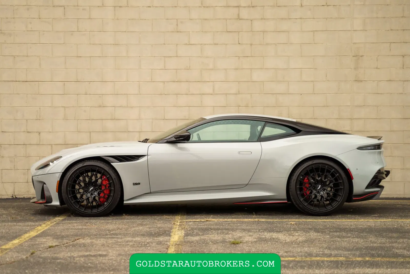 2023 Aston Martin DBS Coupe 770 Ultimate