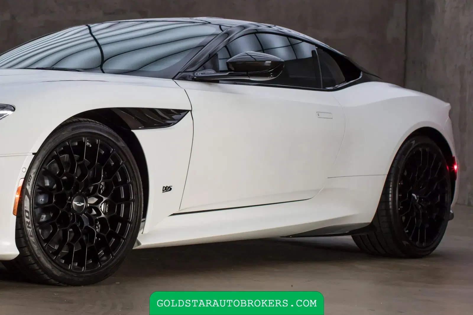 2023 Aston Martin DBS Coupe 770 Ultimate