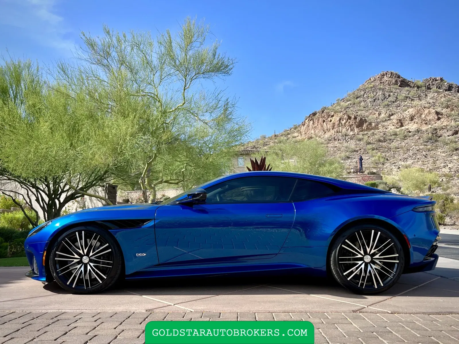 2020 Aston Martin DBS Superleggera