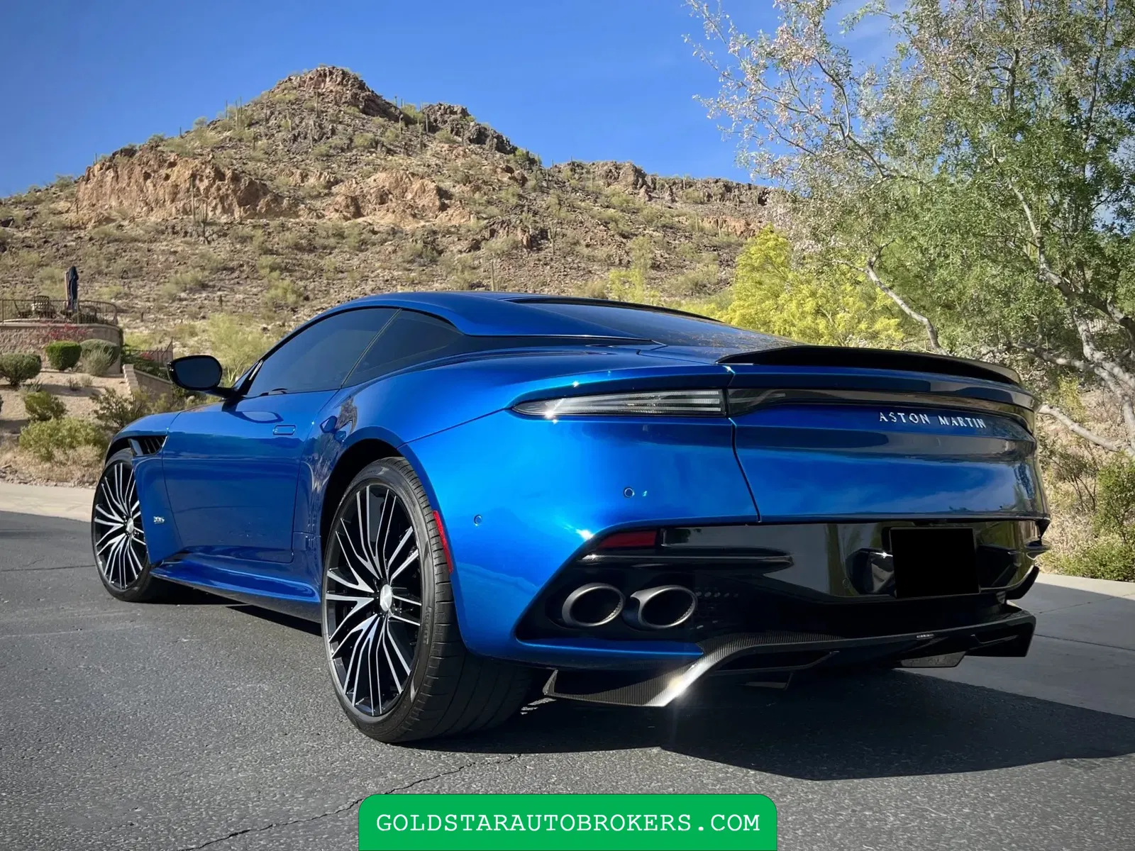 2020 Aston Martin DBS Superleggera