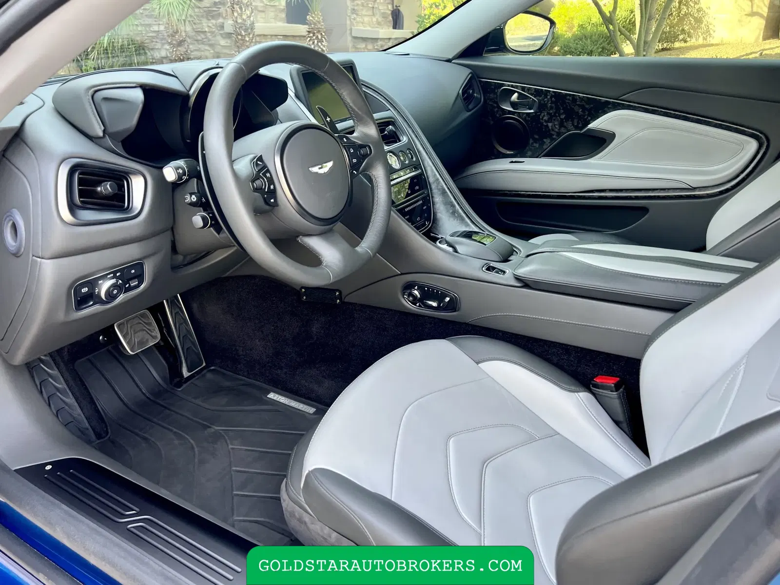 2020 Aston Martin DBS Superleggera