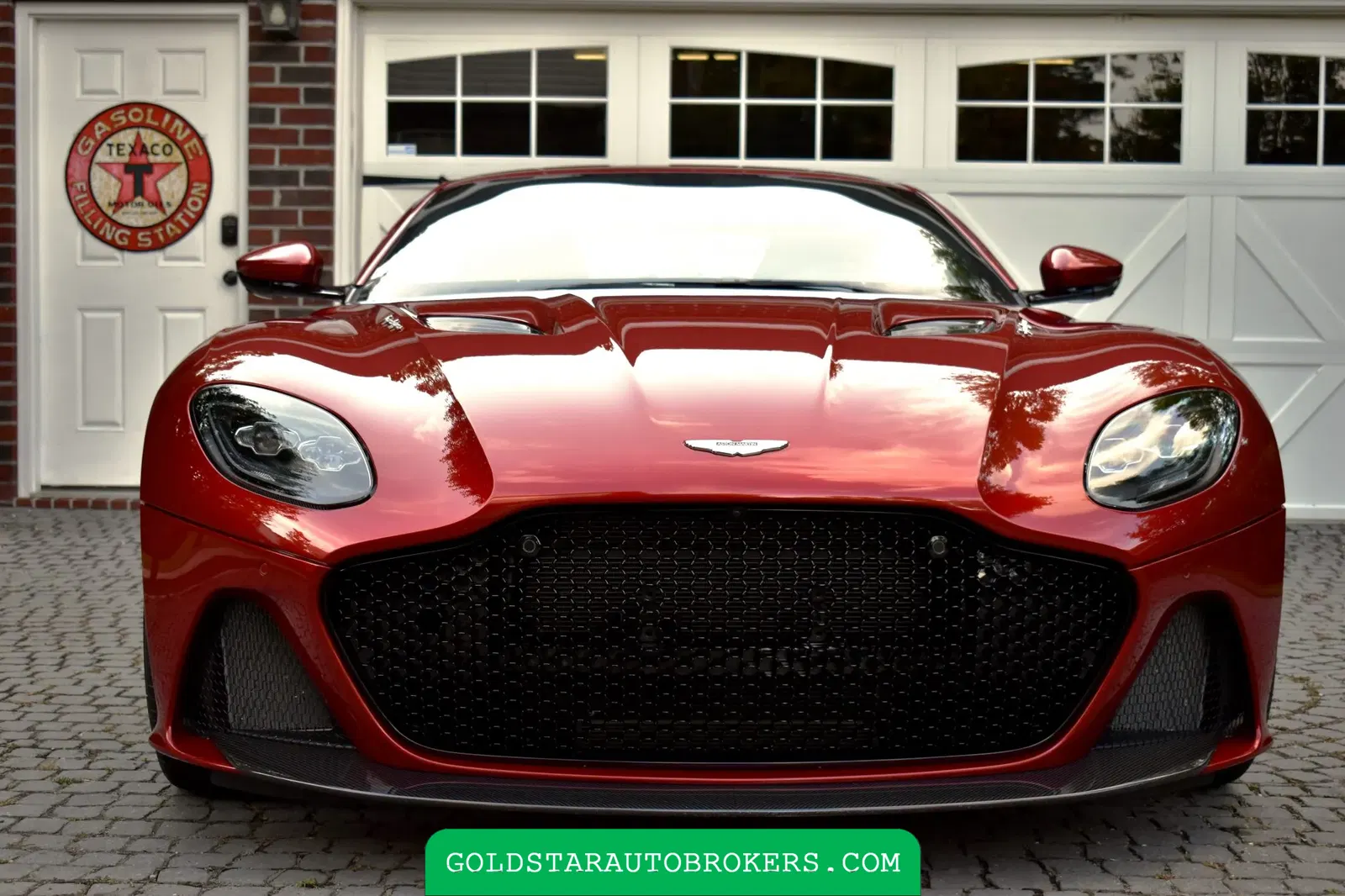 2019 Aston Martin DBS Superleggera
