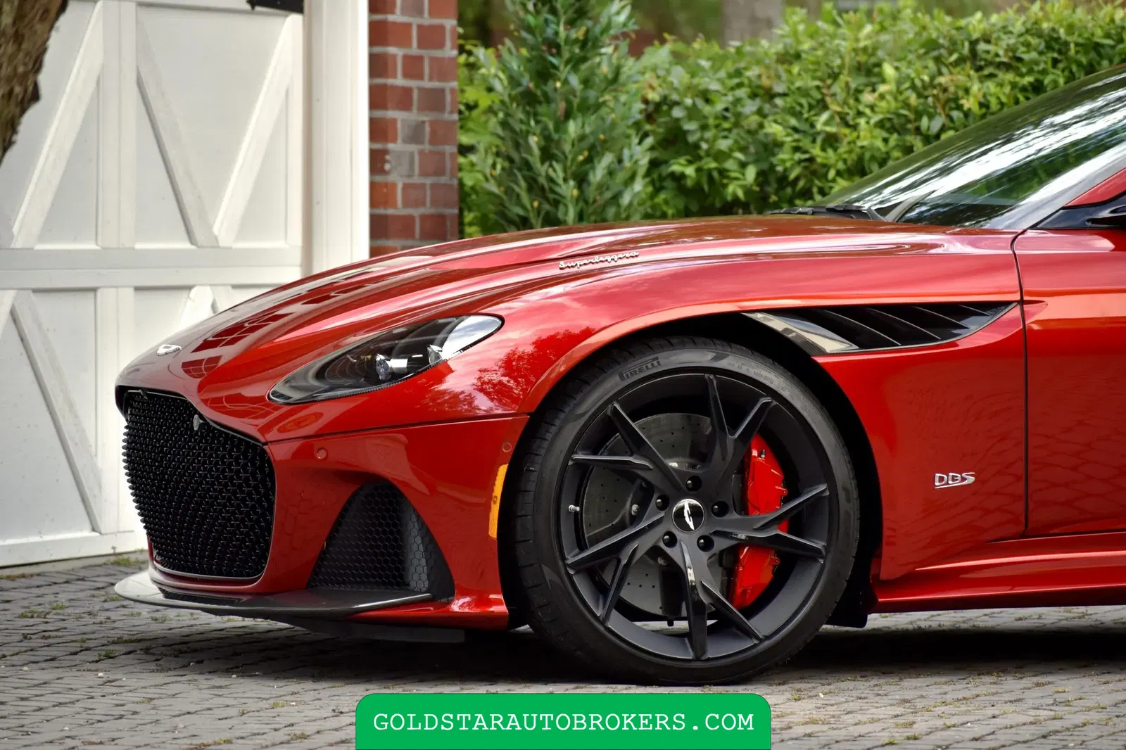 2019 Aston Martin DBS Superleggera