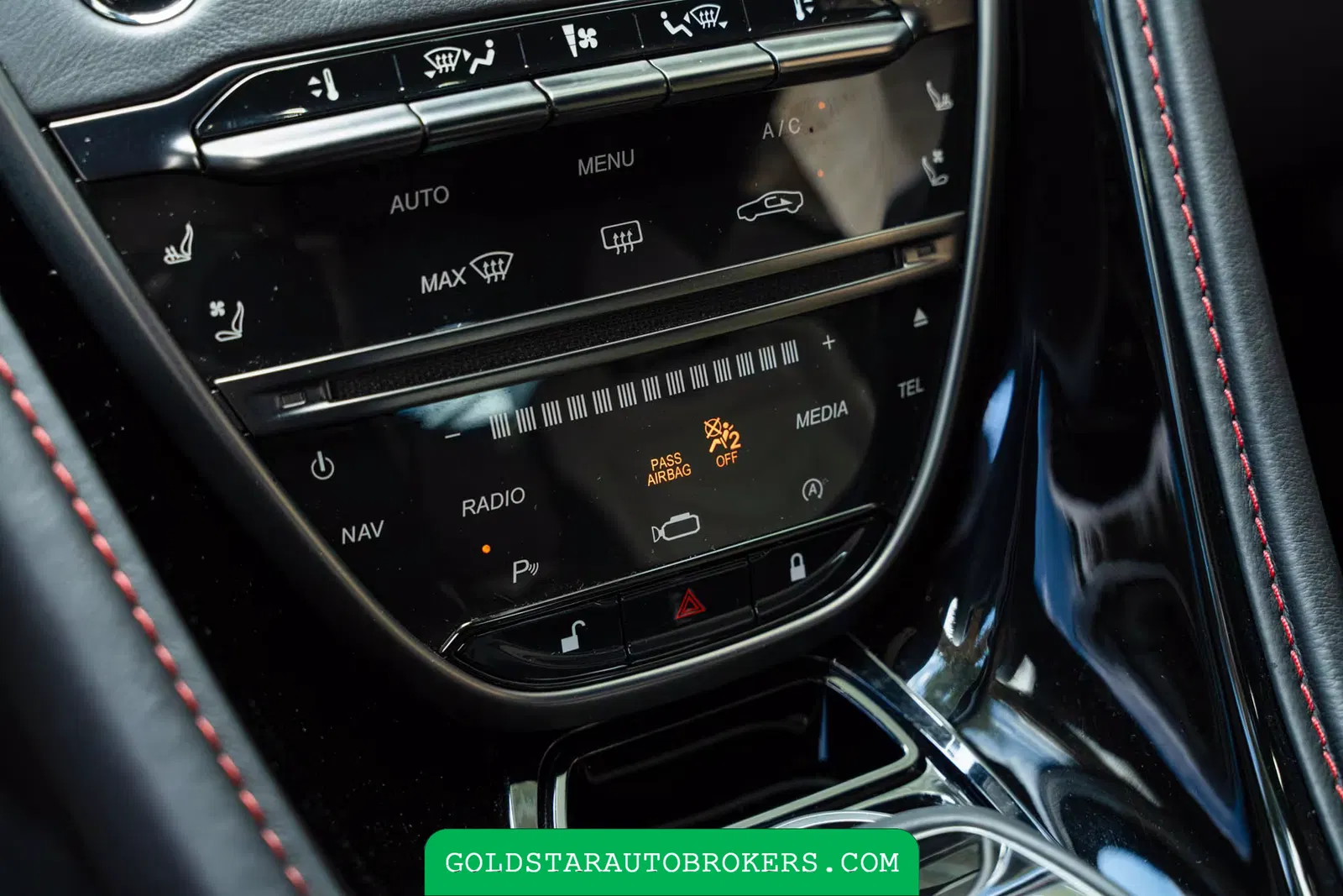 2020 Aston Martin DBS Superleggera