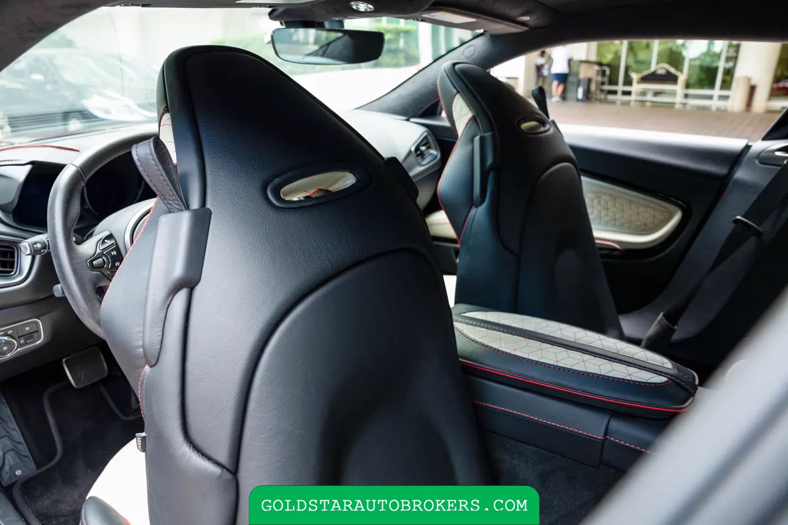 2020 Aston Martin DBS Superleggera