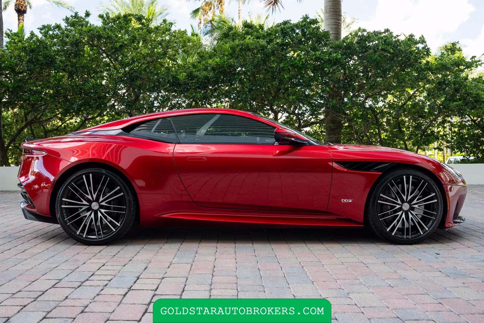 2020 Aston Martin DBS Superleggera