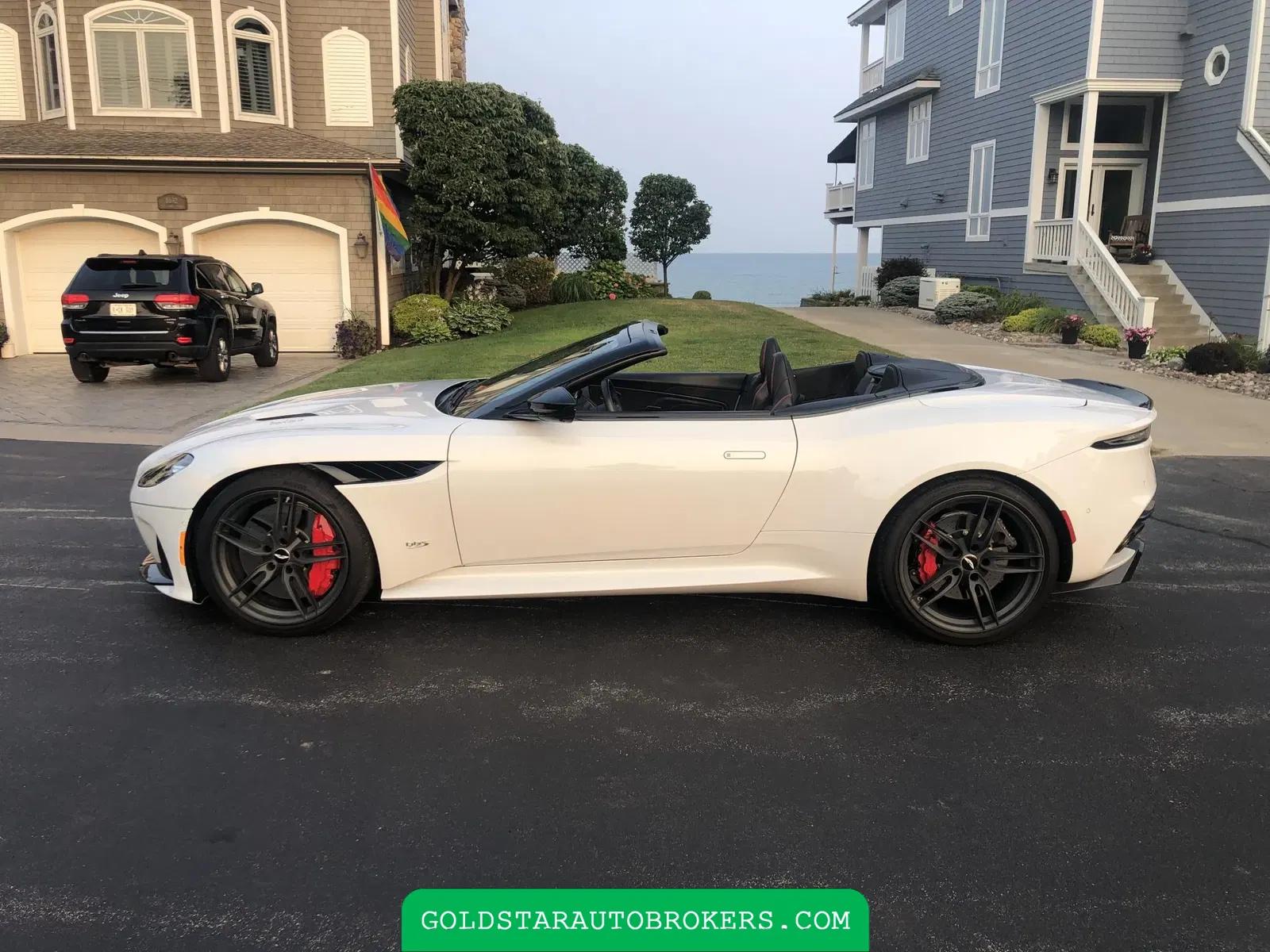 2020 Aston Martin DBS Superleggera Volante