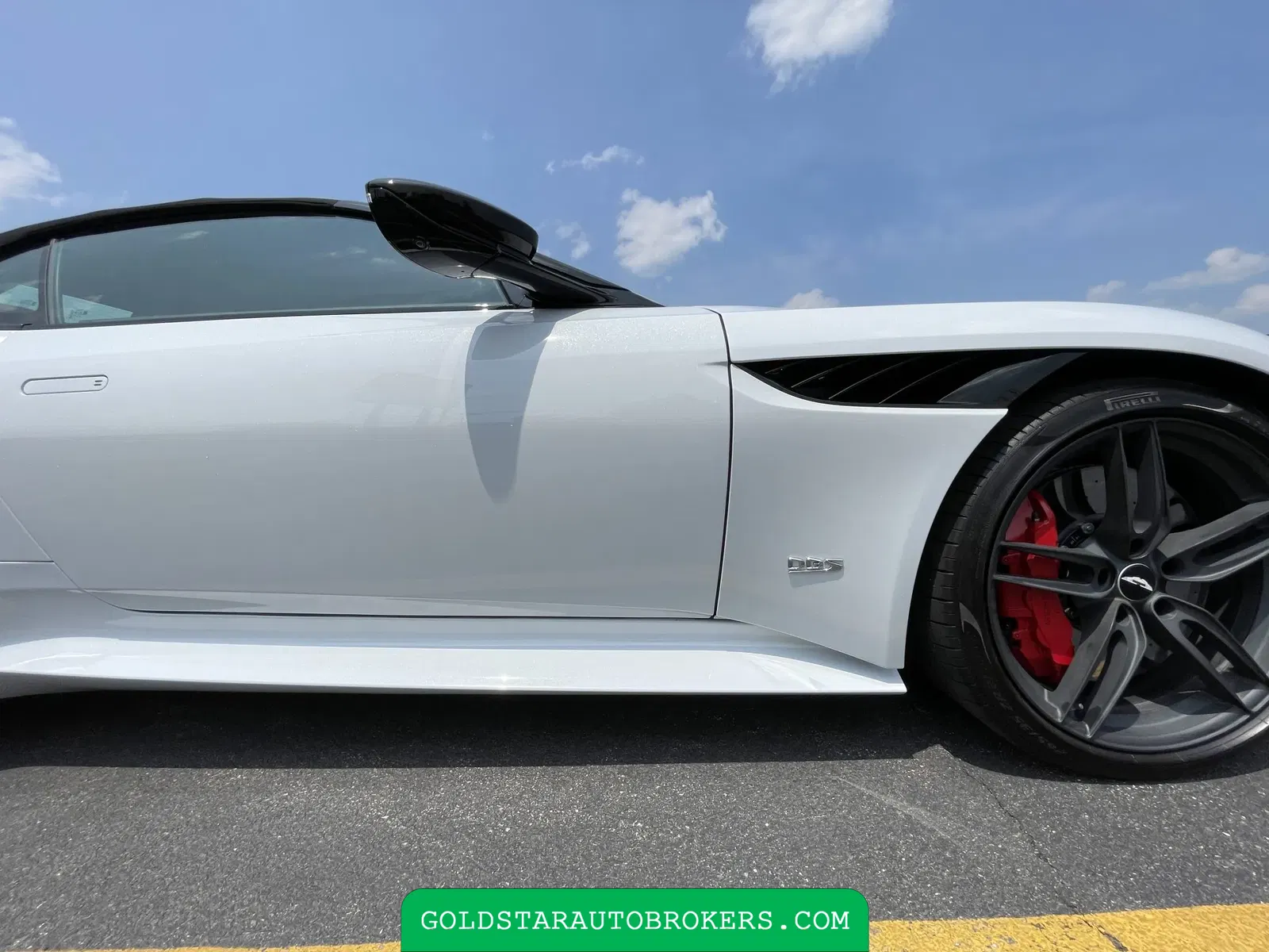 2020 Aston Martin DBS Superleggera Volante